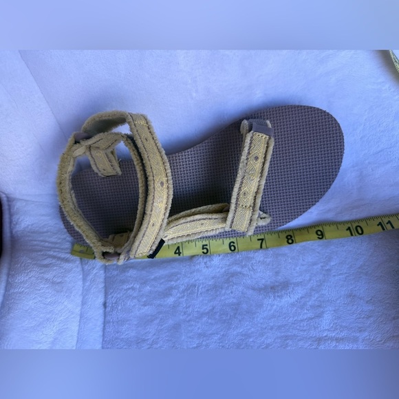 TEVA ORIGINAL UNIVERSAL MARESSA SANDALS WOMEN’s Size 7 Shoes light yellow - Picture 8 of 15